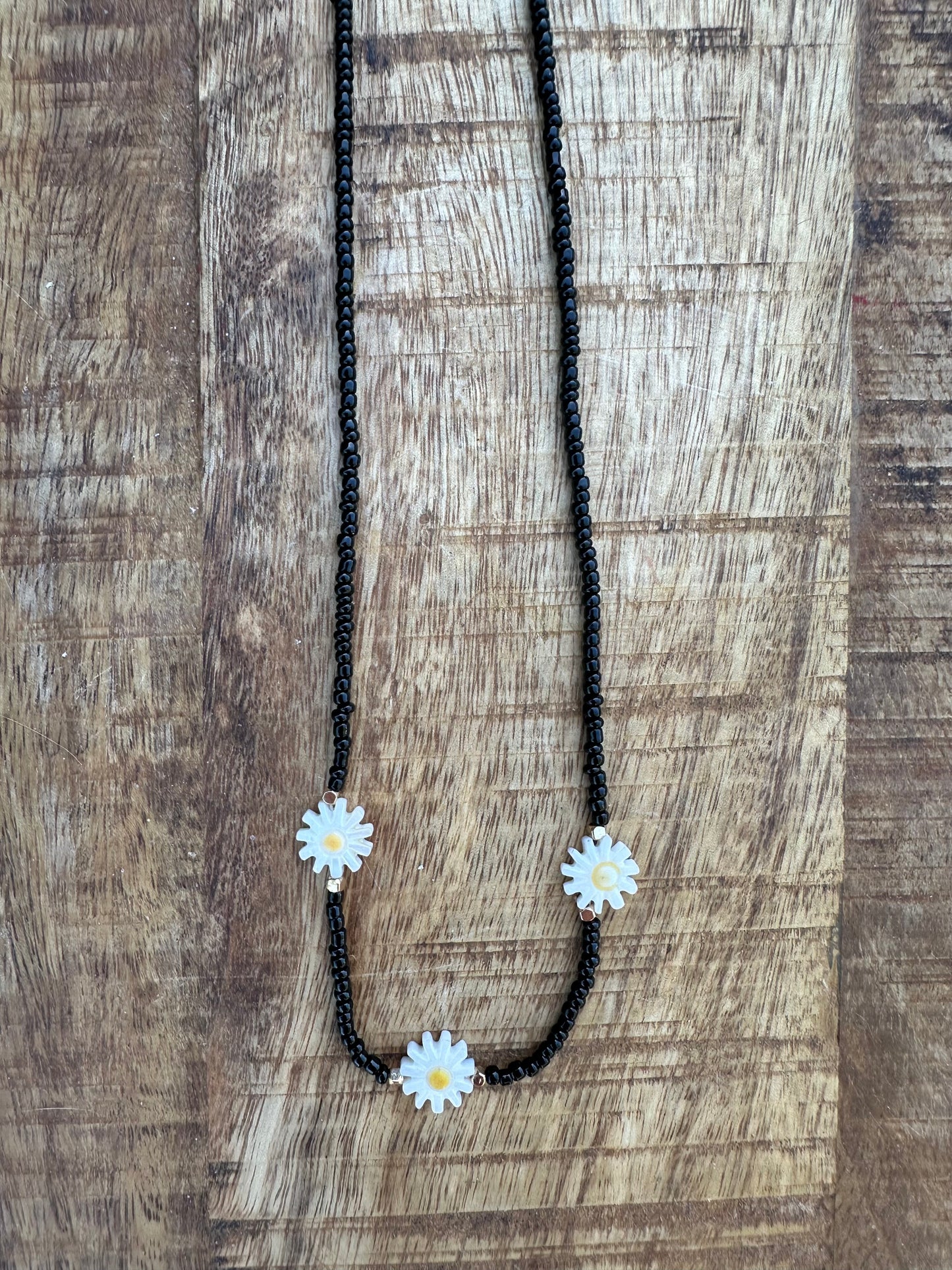 BLACK SUNFLOWER NECKLACE